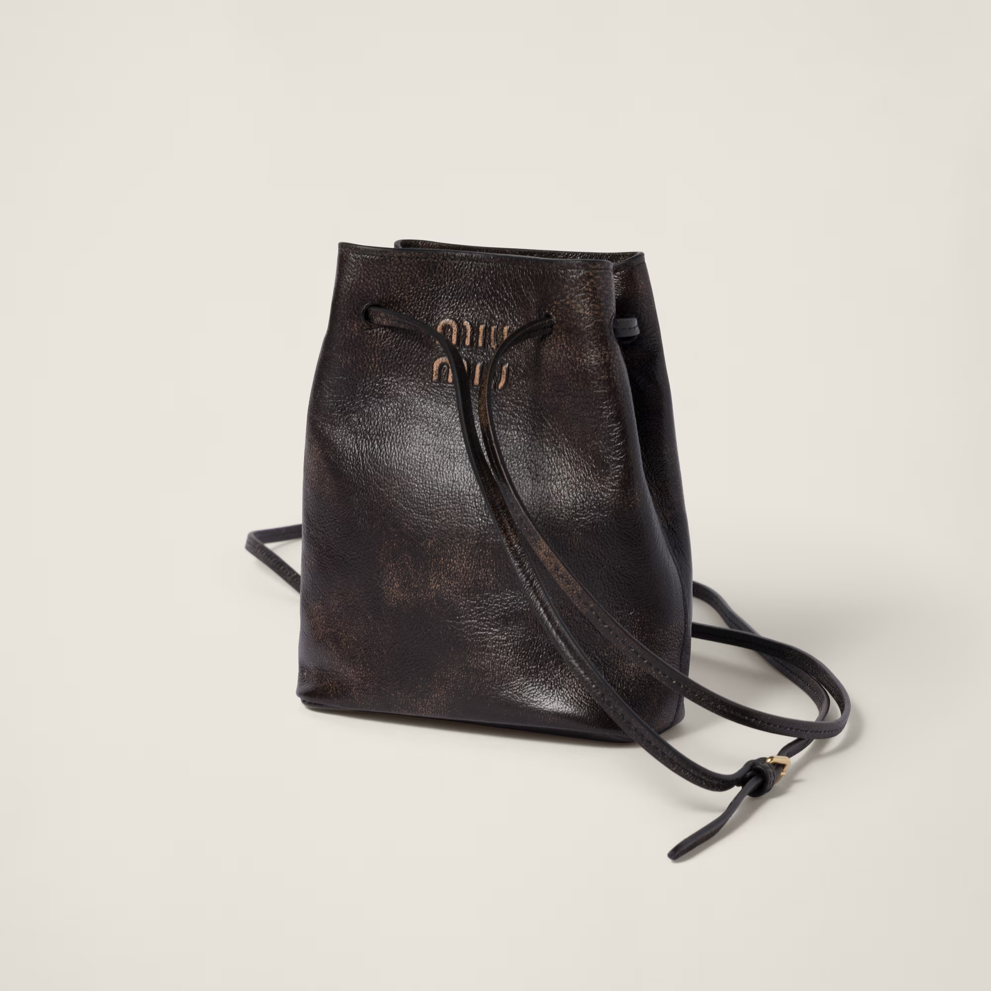  Túi Nữ Miu Miu Nappa Leather Pouch 'Coffee' 