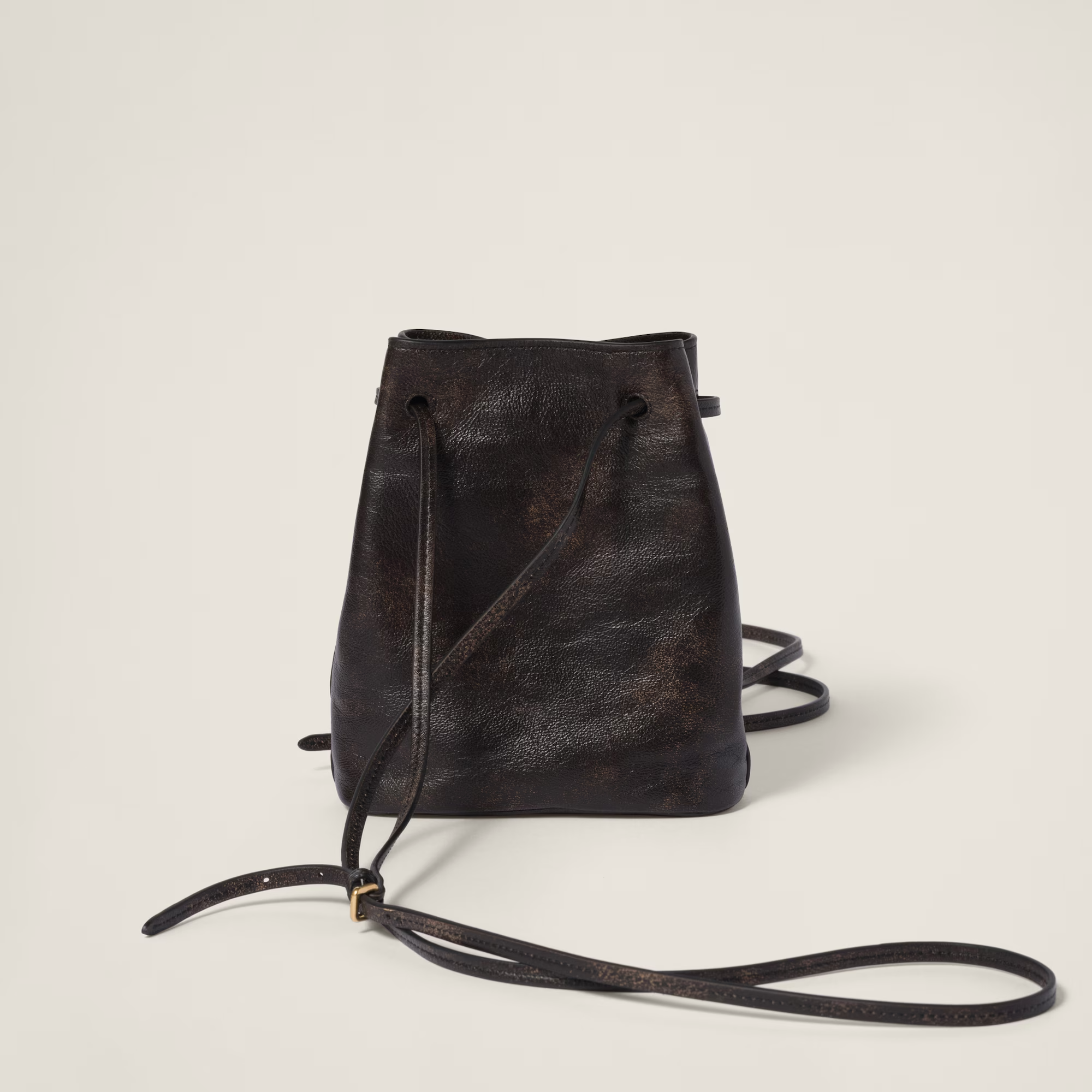  Túi Nữ Miu Miu Nappa Leather Pouch 'Coffee' 