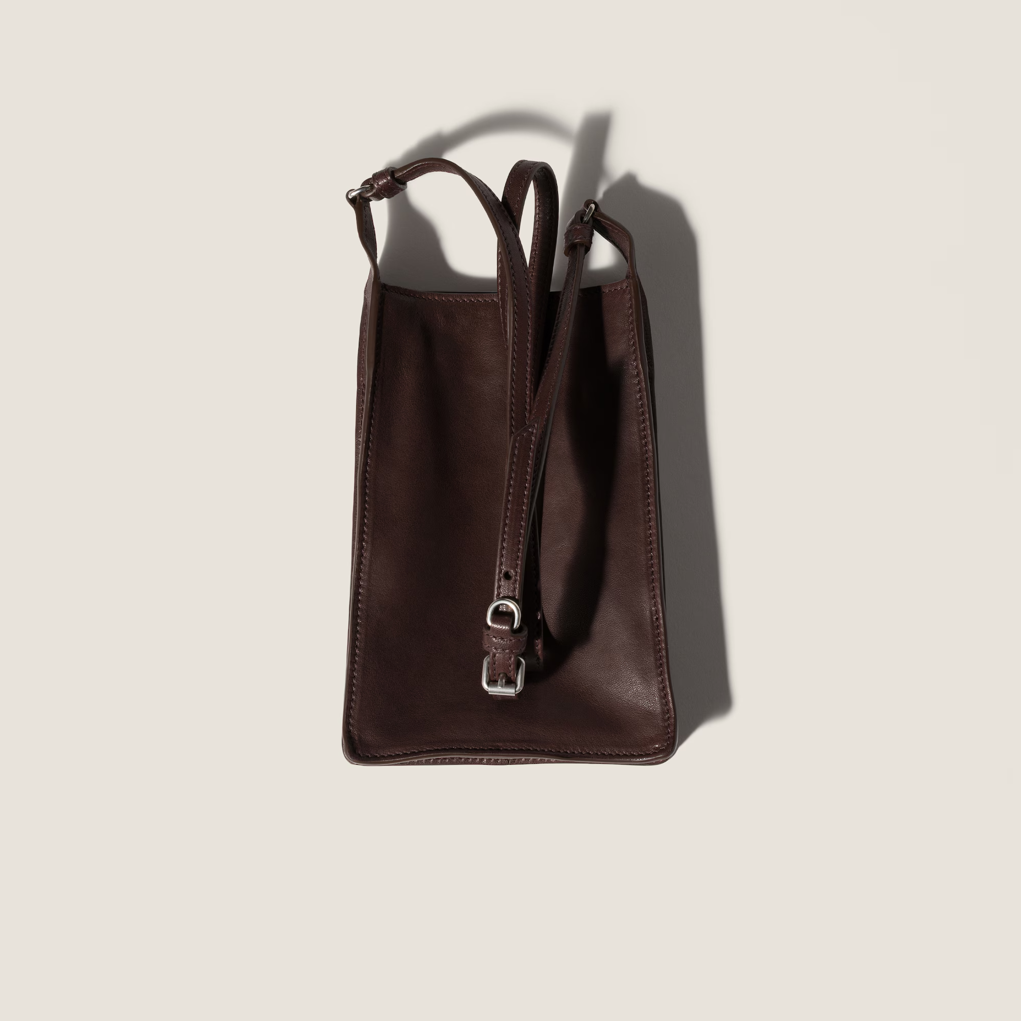  Túi Nữ Miu Miu Nappa Leather Pouch 'Sienna' 
