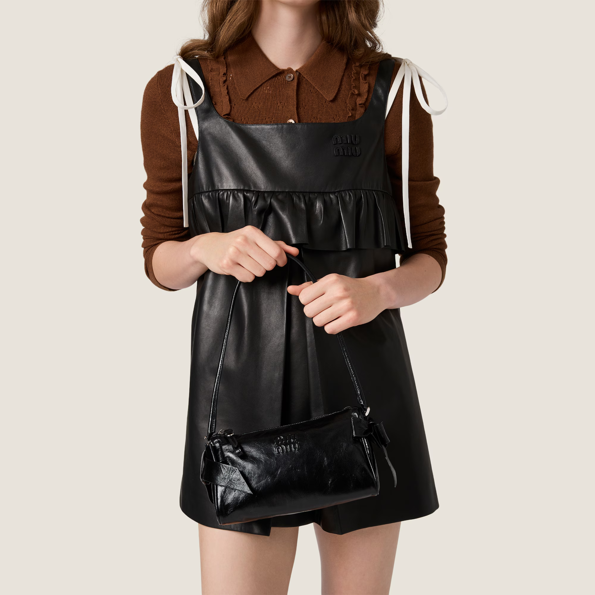  Túi Nữ Miu Miu Shiny Leather Pouch 'Black' 