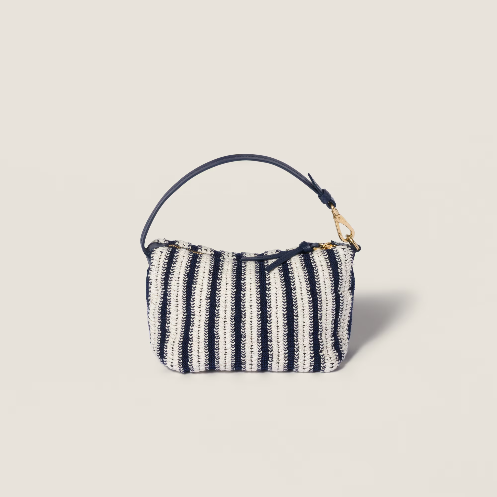  Túi Nữ Miu Miu Spirit Crochet Pouch 'Chalk White' 