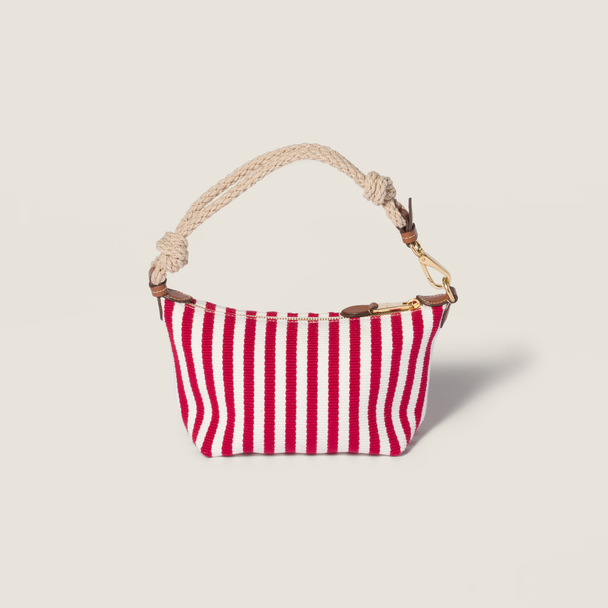  Túi Nữ Miu Miu Spirit Pouch 'Ruby Red' 