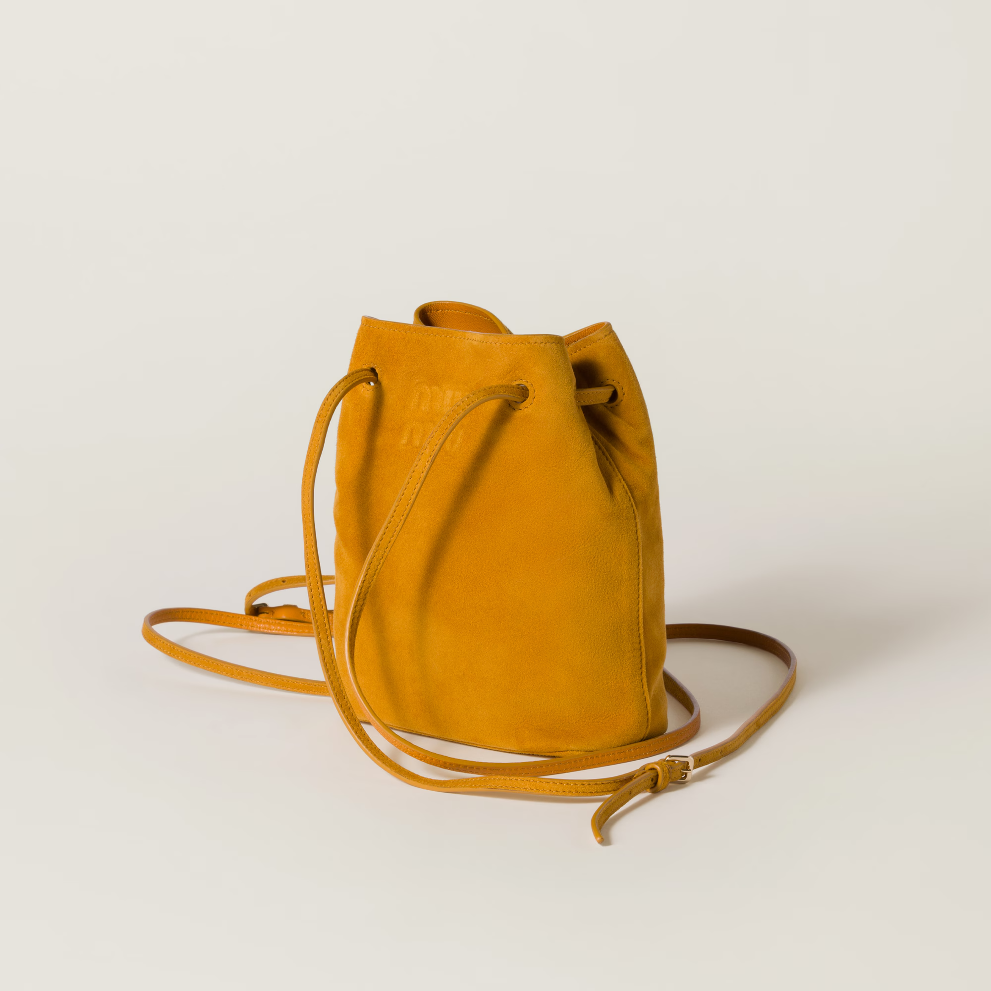  Túi Nữ Miu Miu Suede Pouch 'Whiskey' 