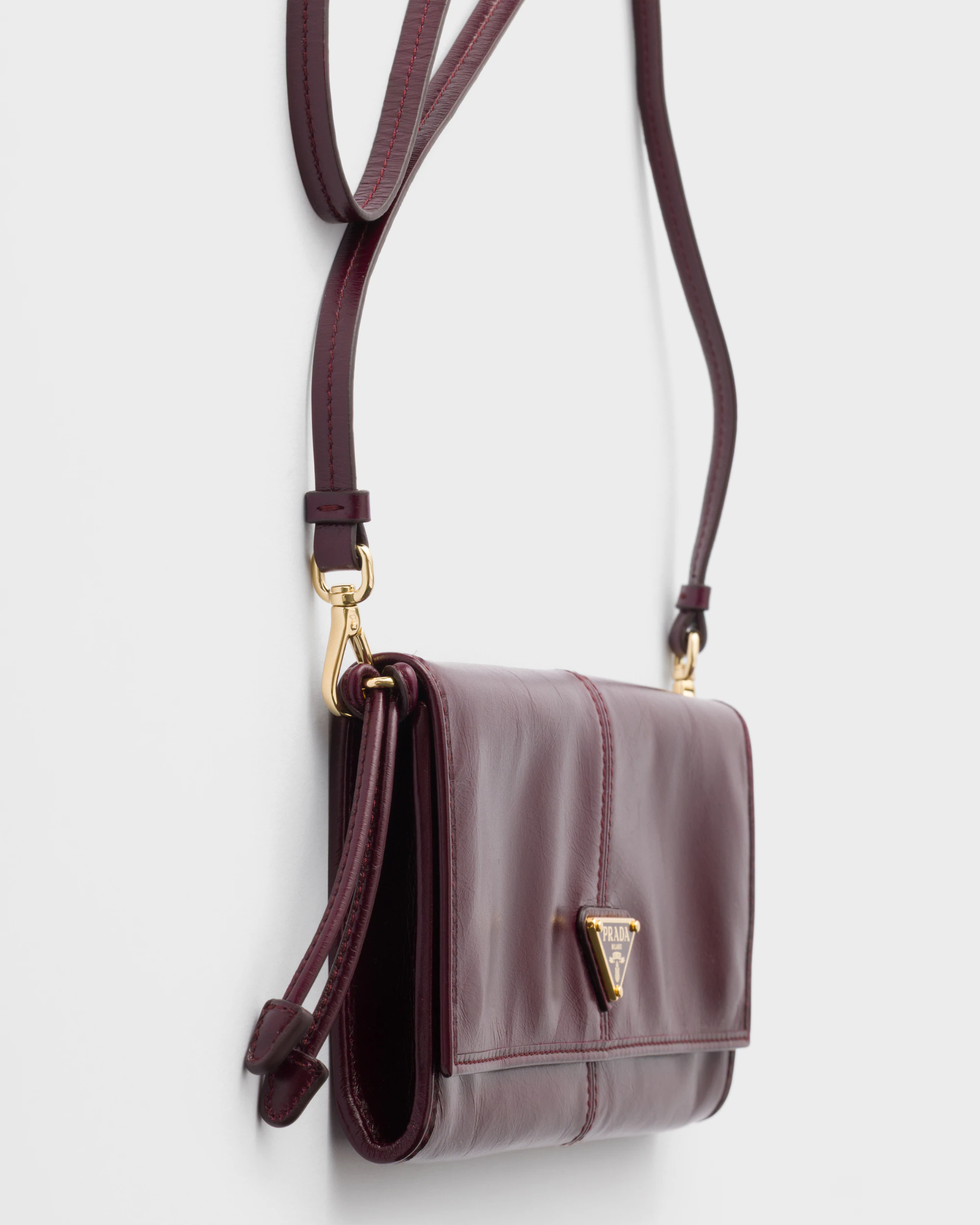  Túi Nữ Prada Wallet With Shoulder Strap 'Burgundy' 