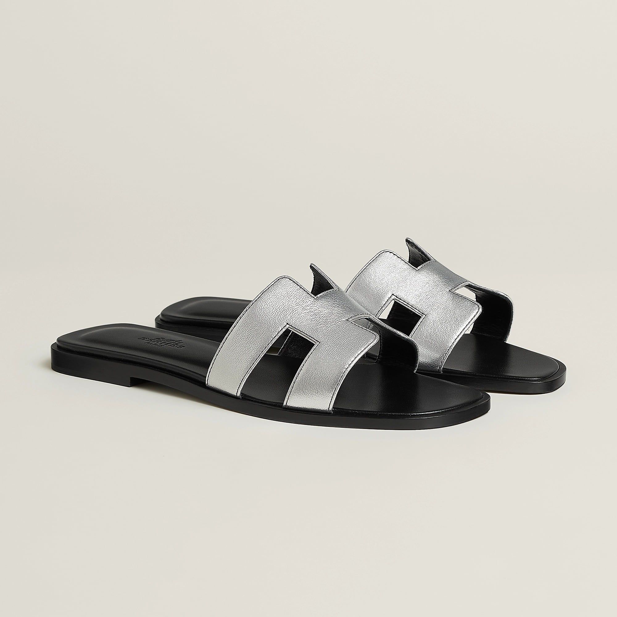  Dép Nữ Hermes Oran Sandal 'Gris Argenté' 