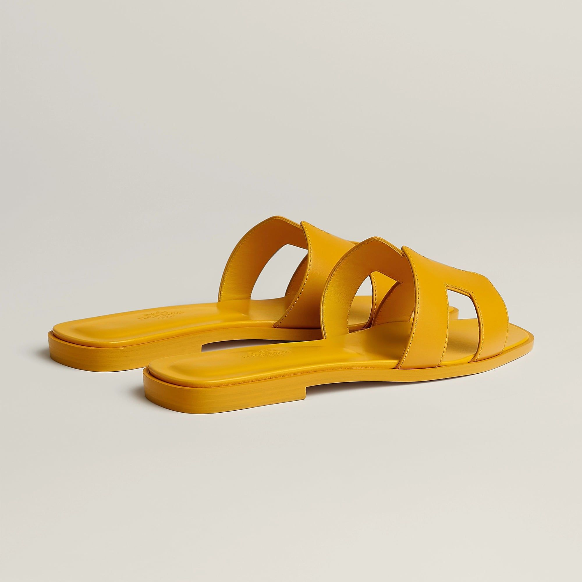  Dép Nữ Hermes Oran Sandal 'Jaune Topaze' 