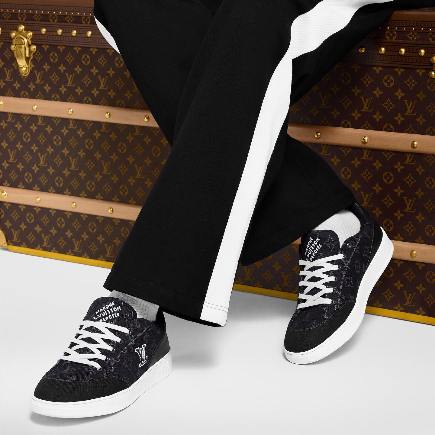  Giày Nam Louis Vuitton LV Resort Trainers 'Black' 