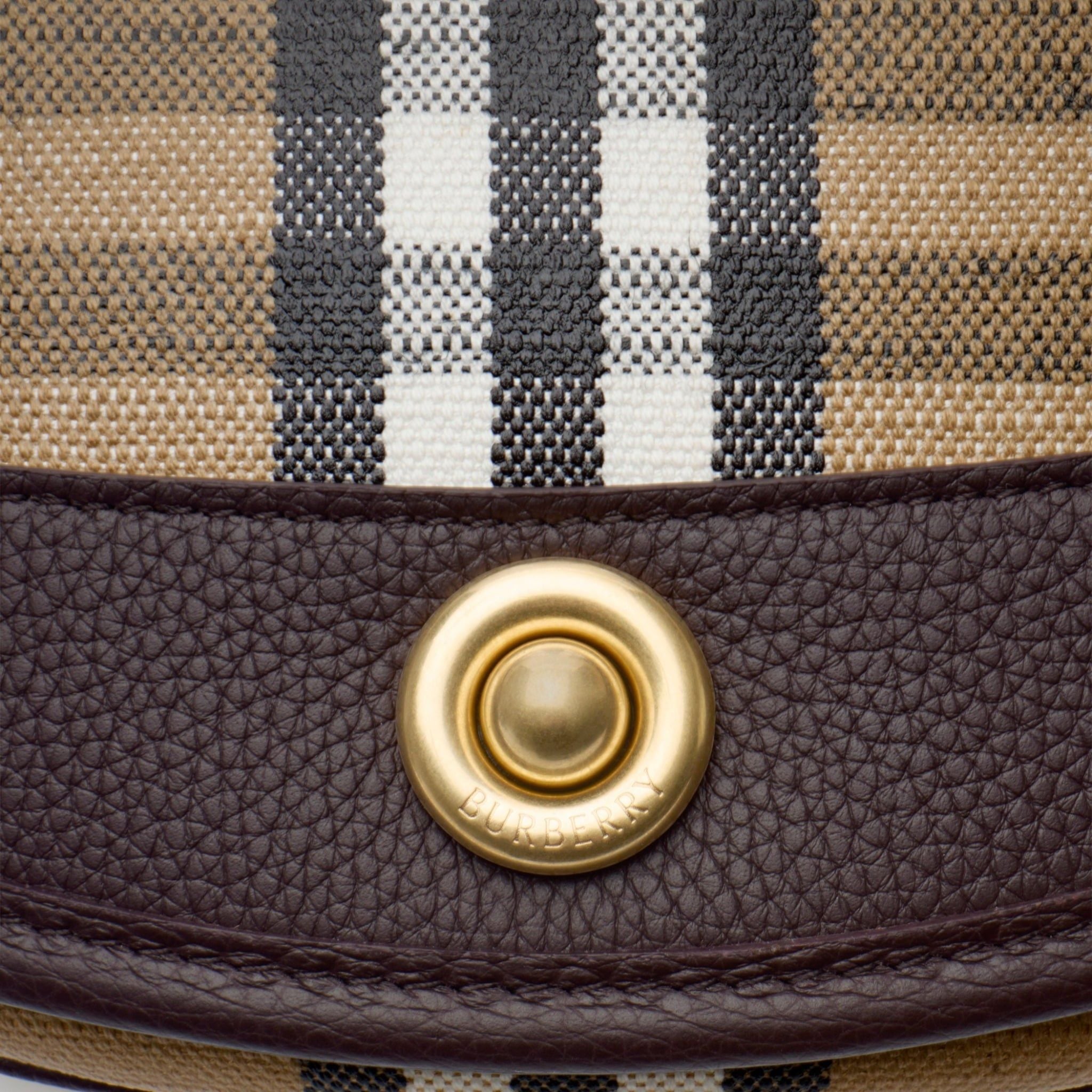  Túi Nữ Burberry Highlands Crossbody Bag 'Sand' 