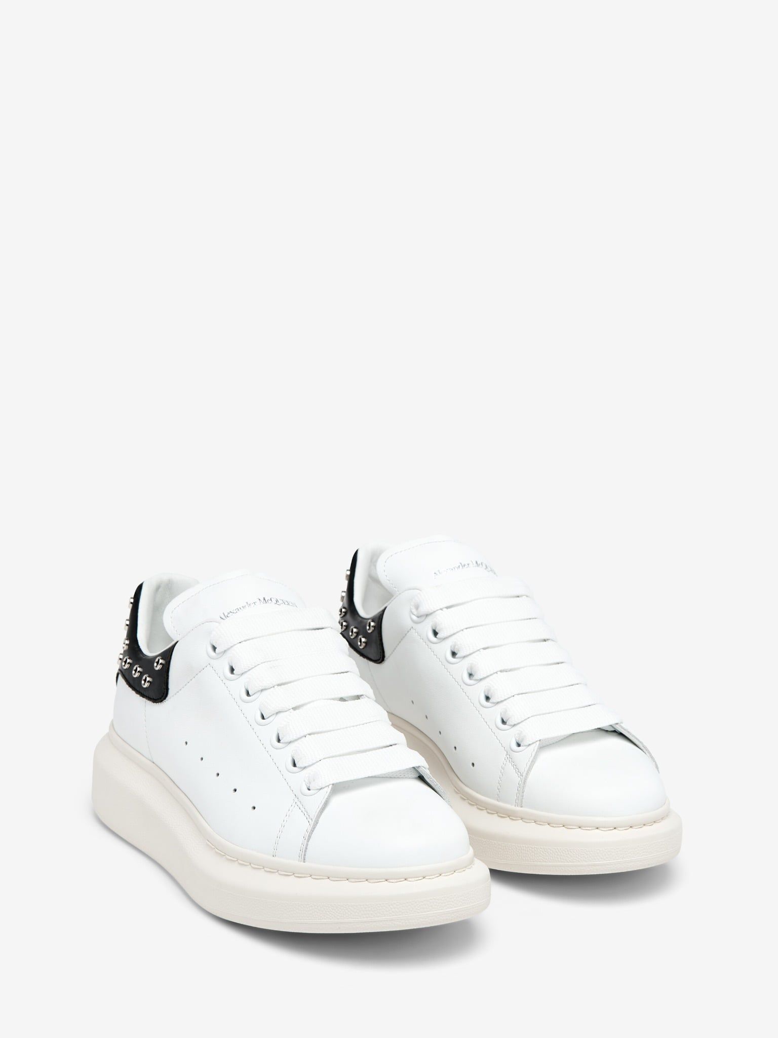  Giày Nữ Alexander McQueen Oversized 'White Black' 
