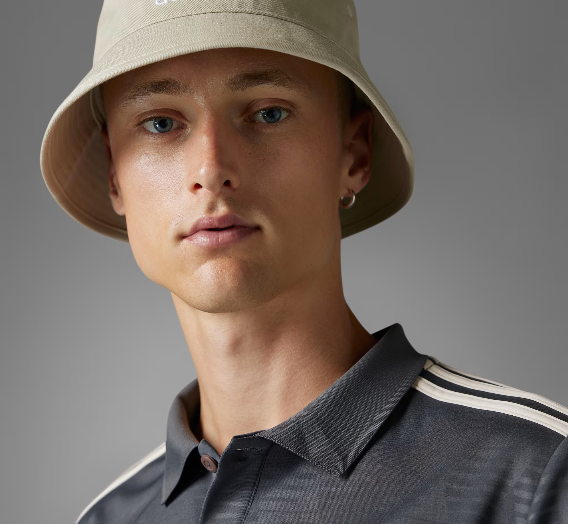  Áo Adidas FC Bayern 24/25 Wiesn Jersey 'Grey' 