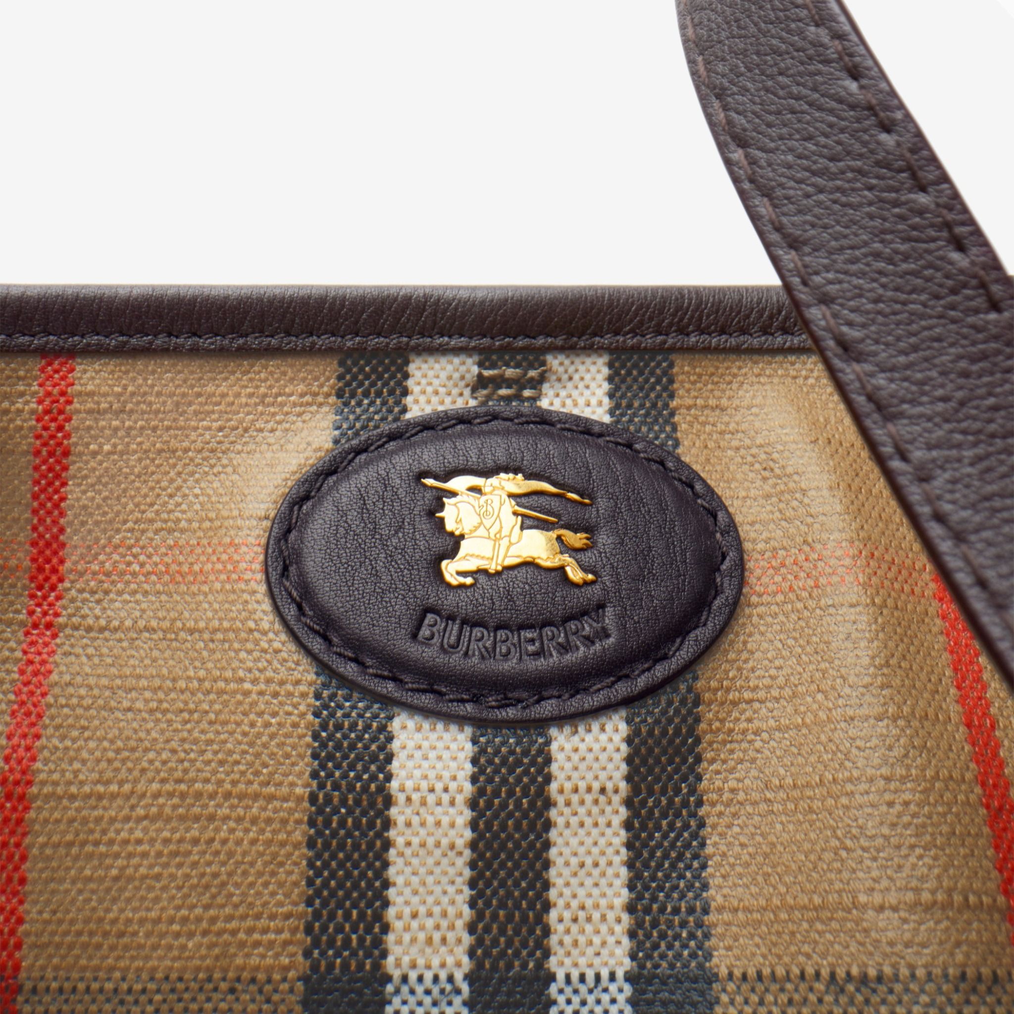  Túi Nữ Burberry Large Highlands Tote 'Sand' 