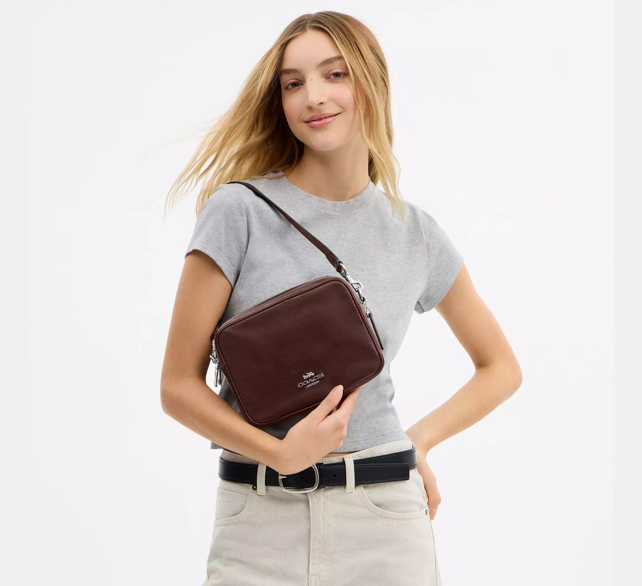  Túi Nữ Coach Carey Crossbody Bag 'Maple' 