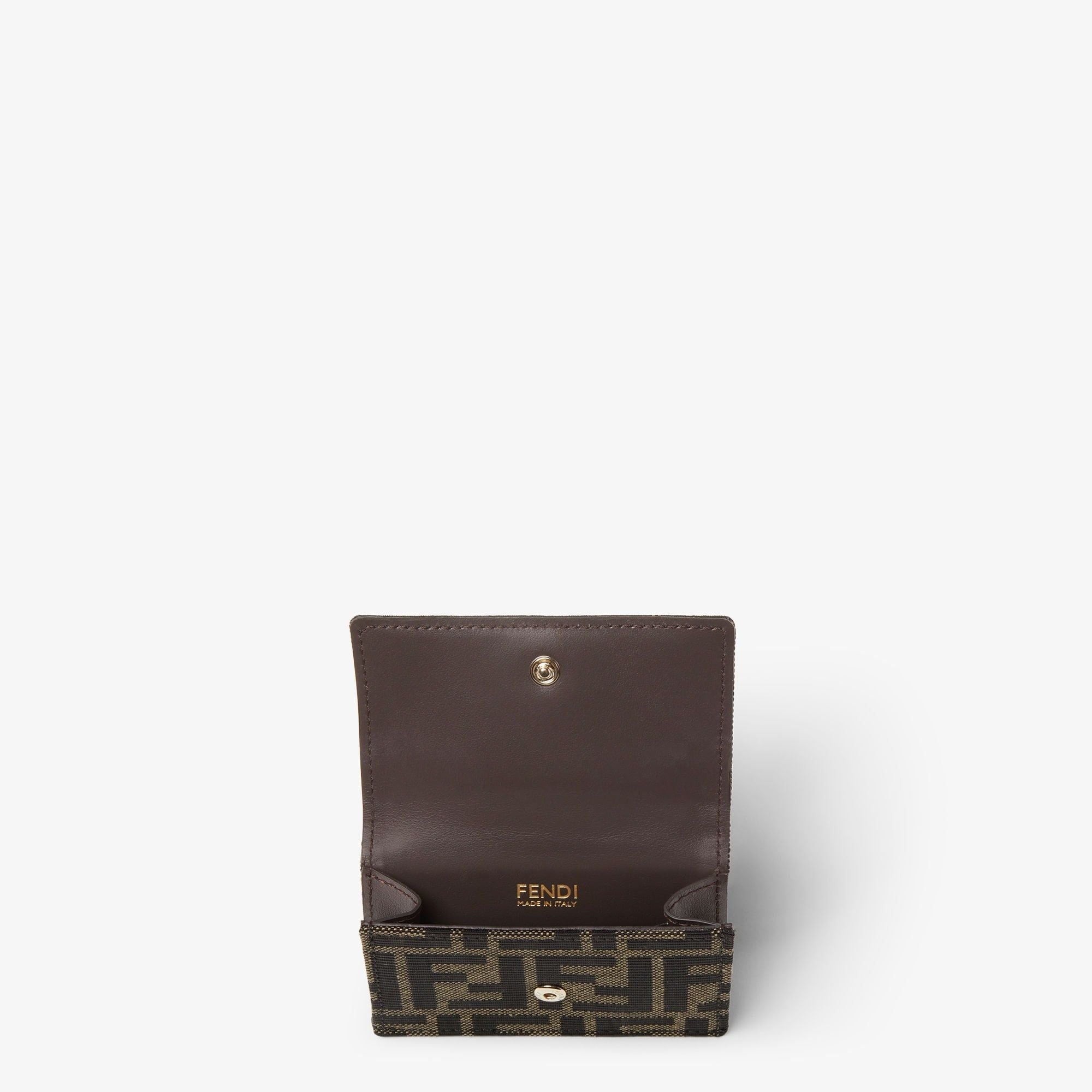  Ví Nữ Fendi Tube Card Case 'Brown' 