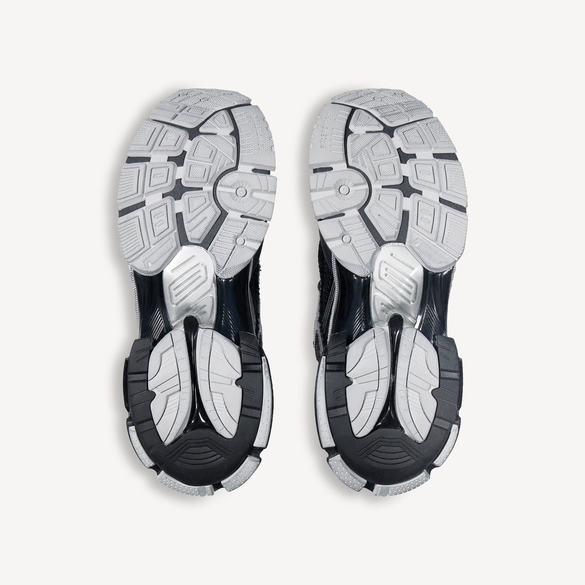  Giày Nam Balenciaga Runner Sneaker 'Black' 