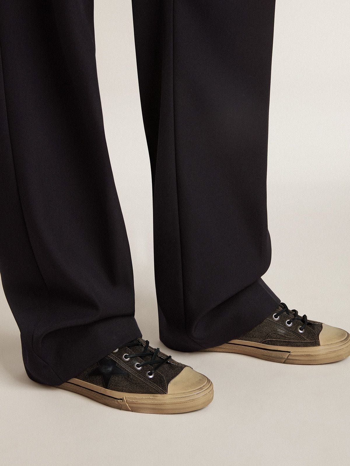  Giày Nam Golden Goose V-Star 'Black' 