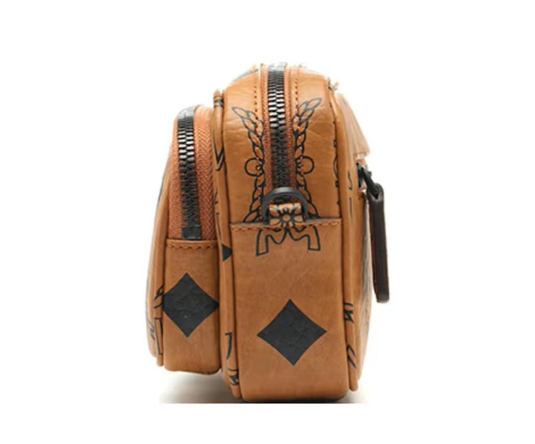  Túi MCM Mini Aren Wristlet in Maxi 'Cognac' 