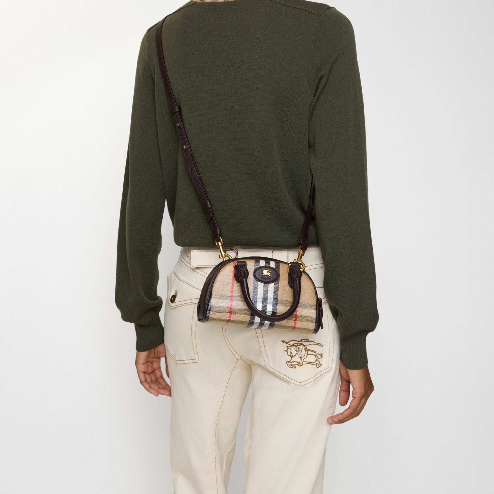  Túi Nữ Burberry Mini Highlands Bowling Bag​ 'Sand' 