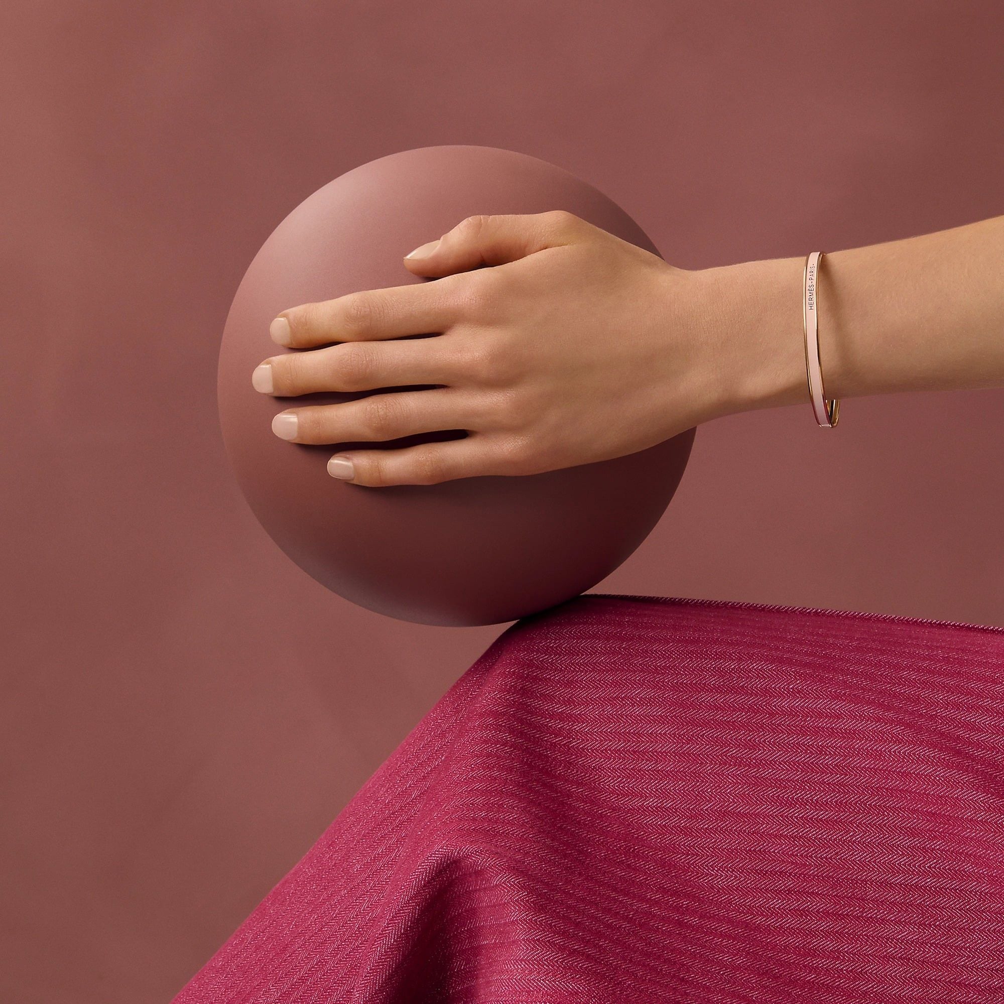  Vòng Tay Nữ Hermes Uni Bangle 'Rose Candeur' 