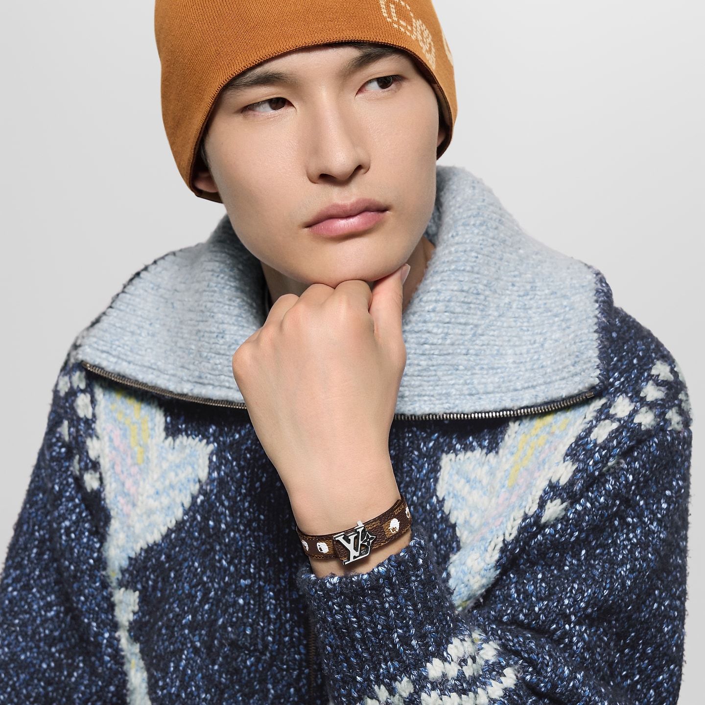  Vòng Tay Louis Vuitton Flower Phriendship Bracelet 'Brown' 