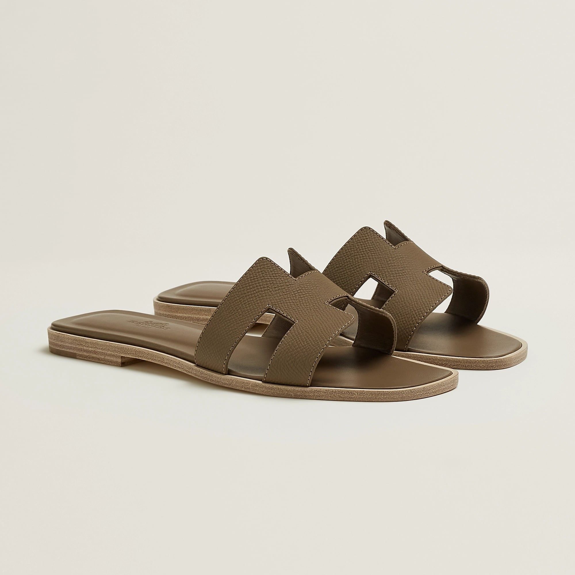  Dép Nữ Hermes Oran Sandal 'Étoupe' 