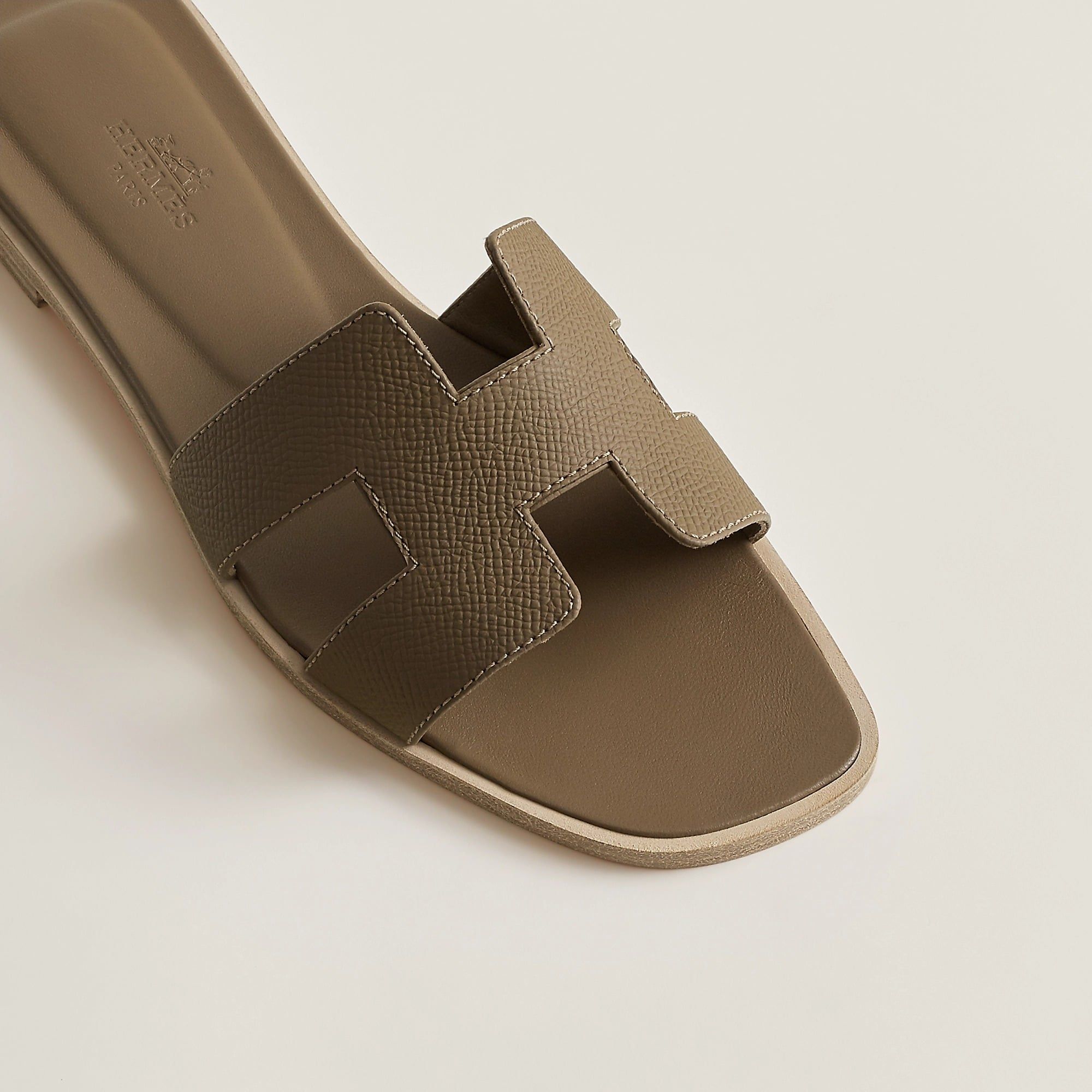  Dép Nữ Hermes Oran Sandal 'Étoupe' 