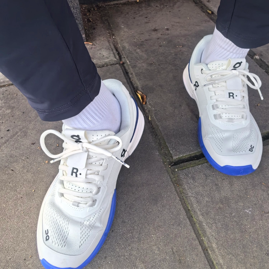  Giày Nam On The Roger Pro 'White Indigo' 