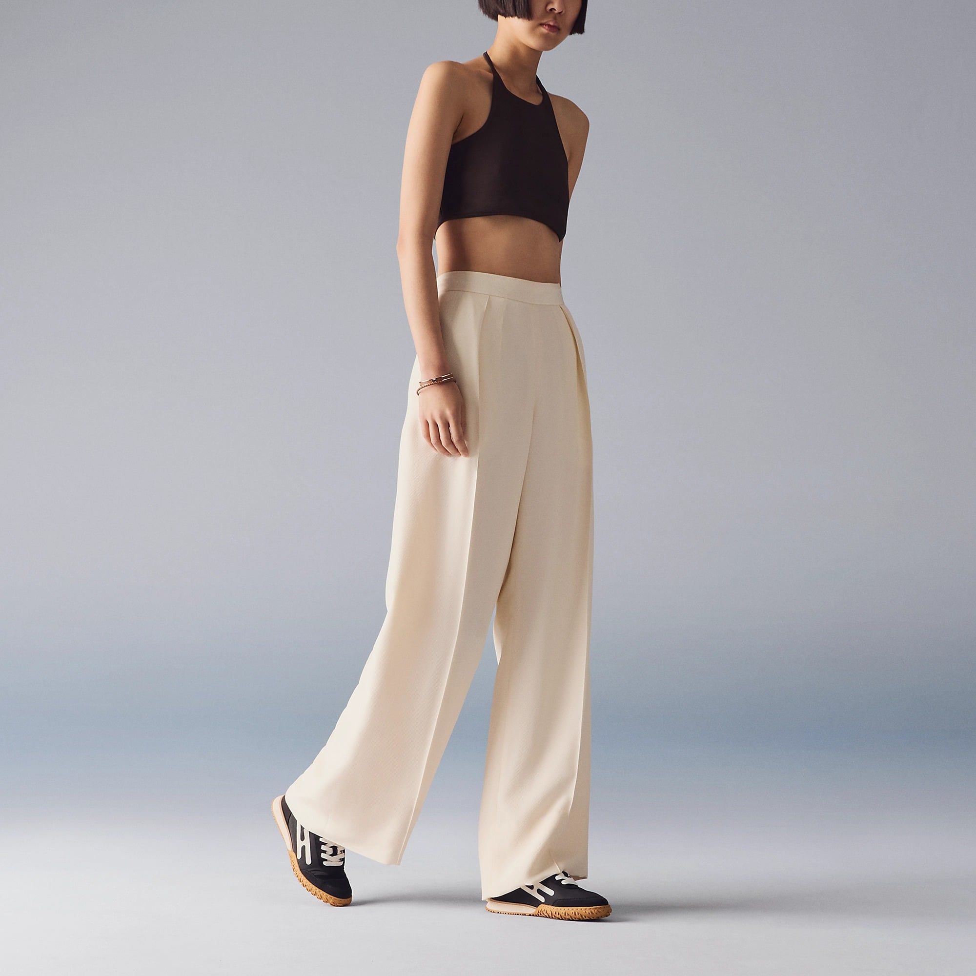  Giày Nữ Hermes Jet Sneaker 'Noir' 