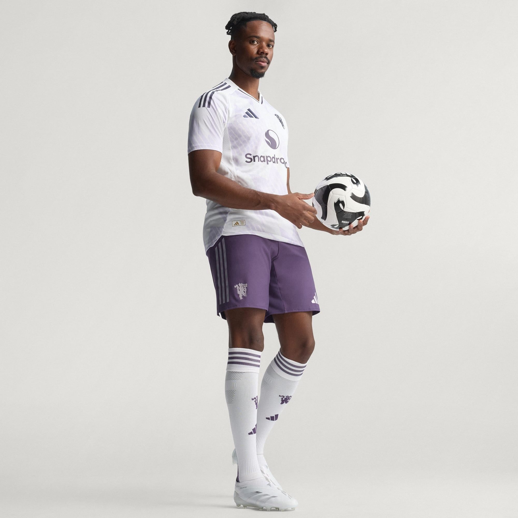  Áo Adidas Manchester United 2526 'White' 