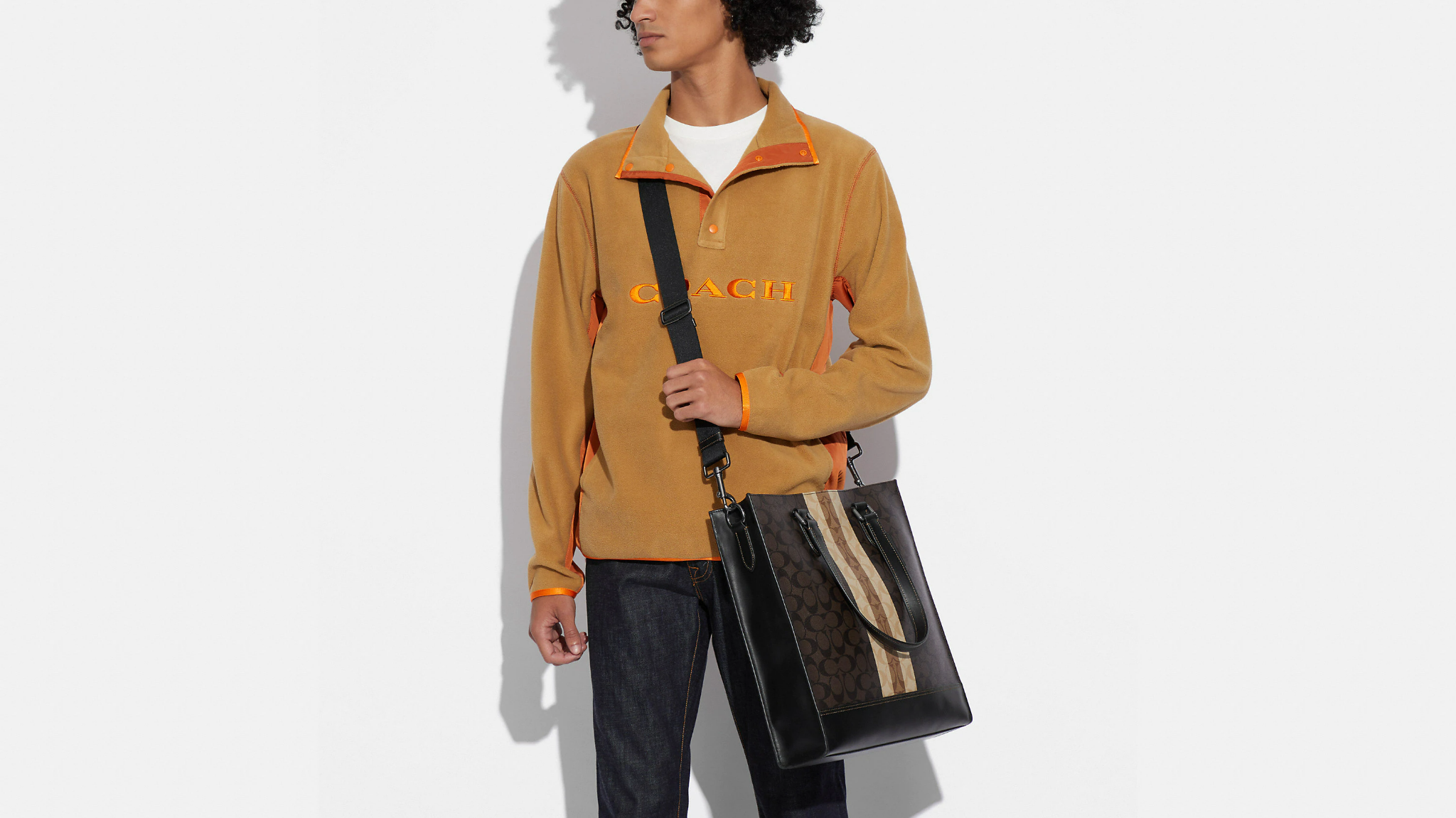  Túi Coach Graham Varsity Stripe 'Gunmetal' 