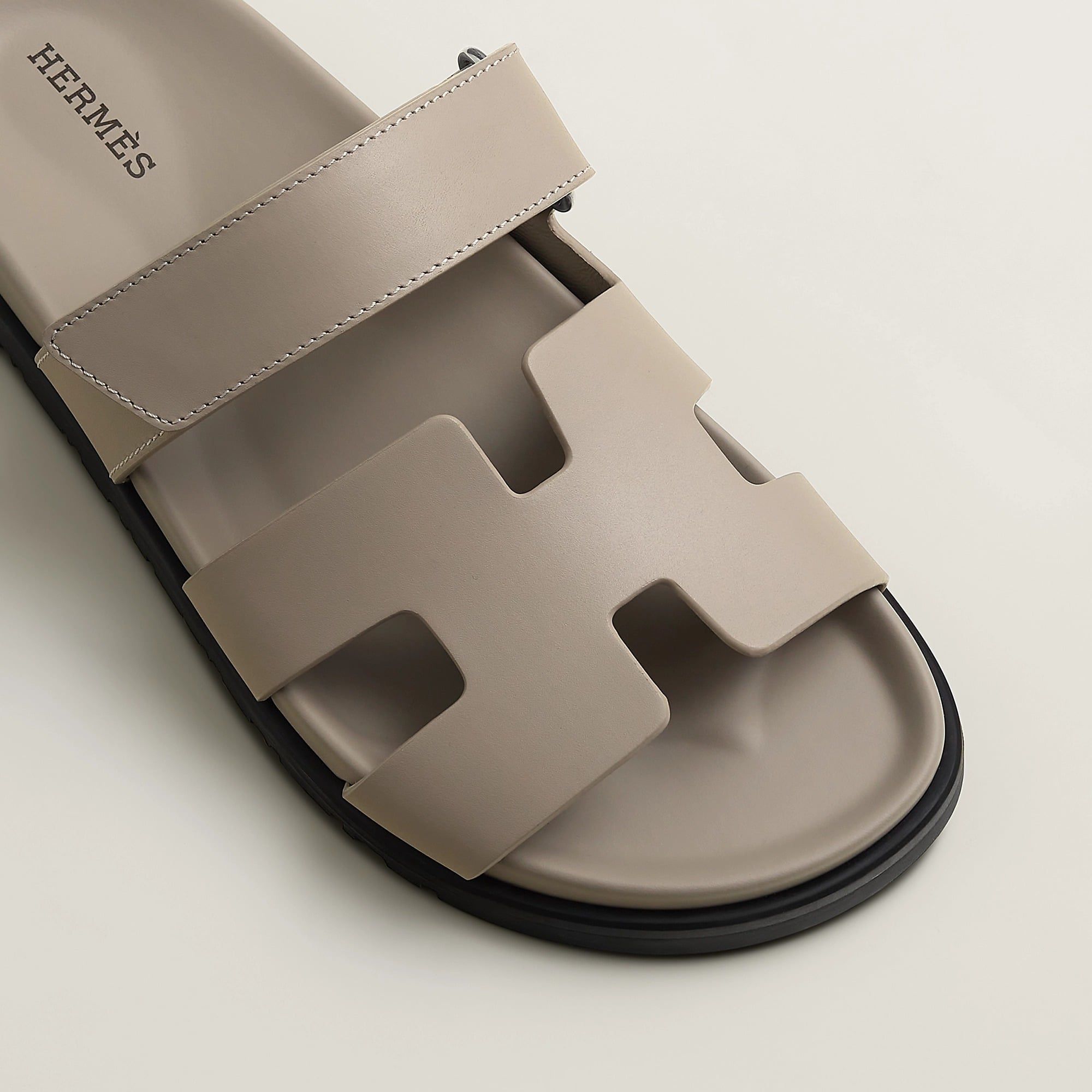  Dép Nữ Hermes Chypre Sandal 'Beige Galet' 