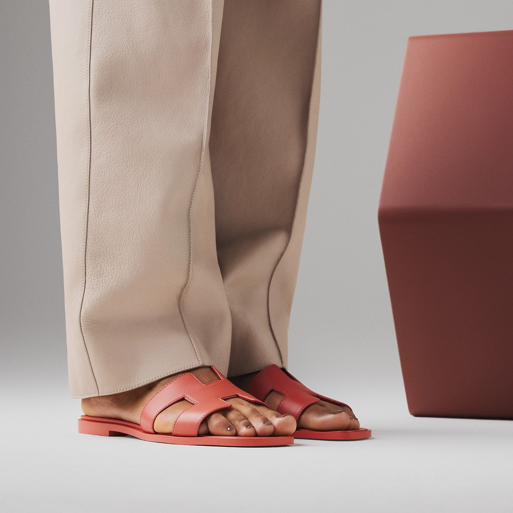  Dép Nữ Hermes Oran Sandal 'Rouge Tomette' 