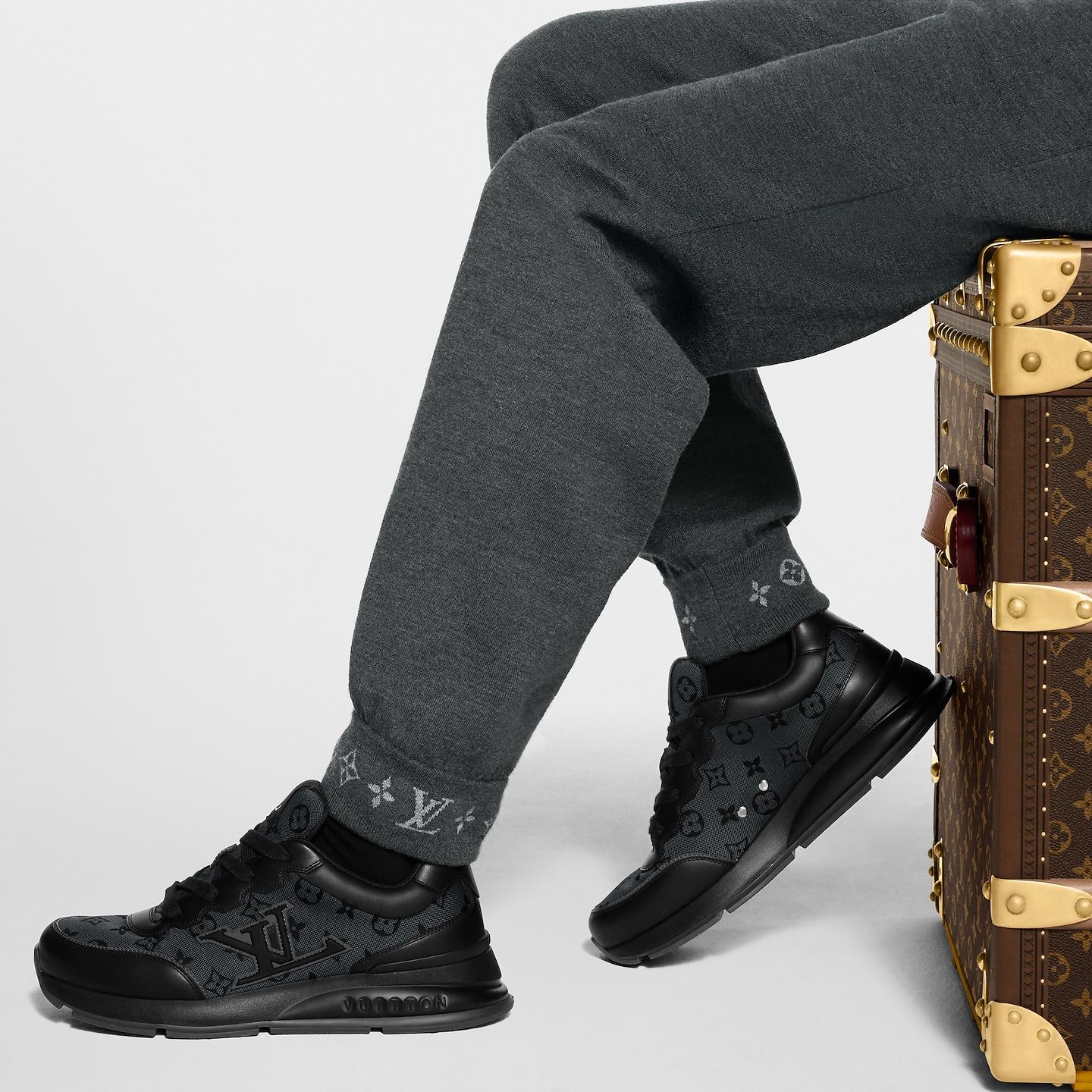  Giày Nam Louis Vuitton LV Classic Trainers 'Black' 