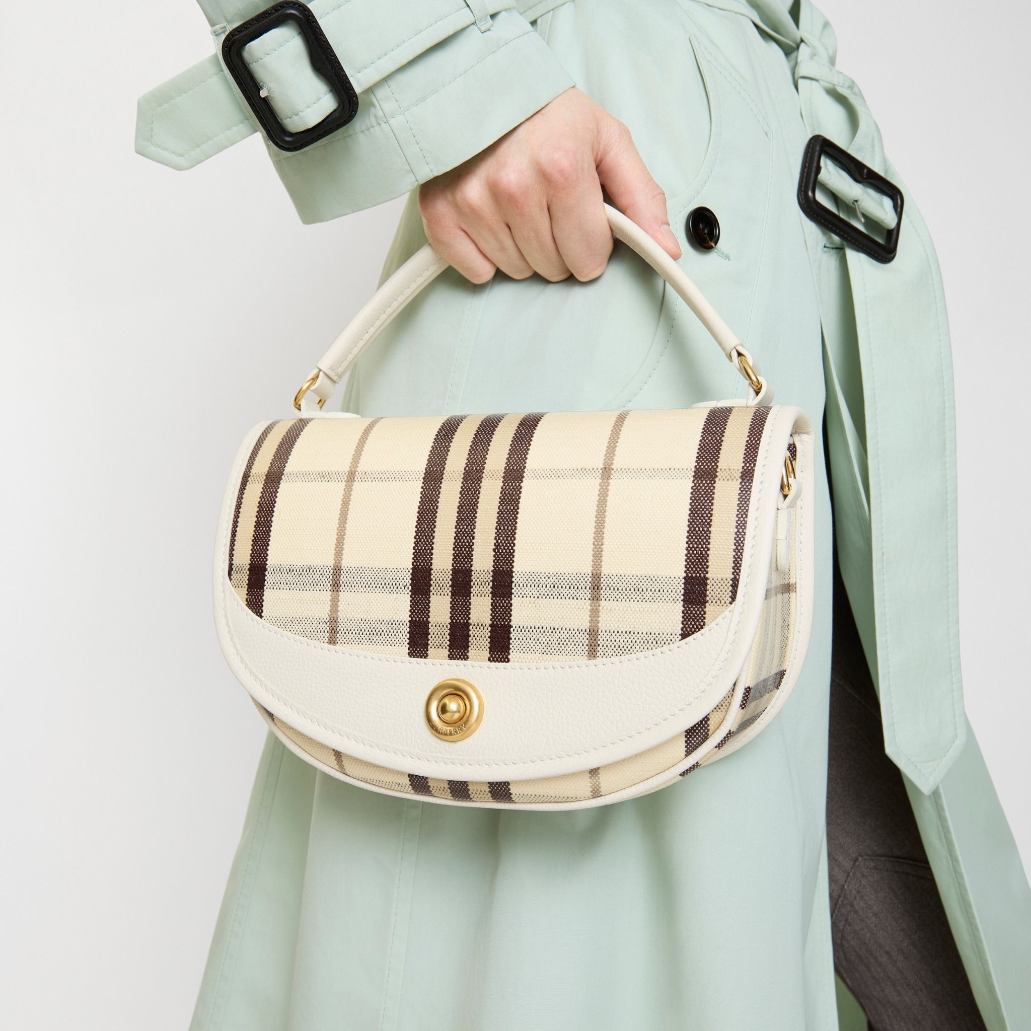  Túi Nữ Burberry Highlands Crossbody Bag 'Beige' 