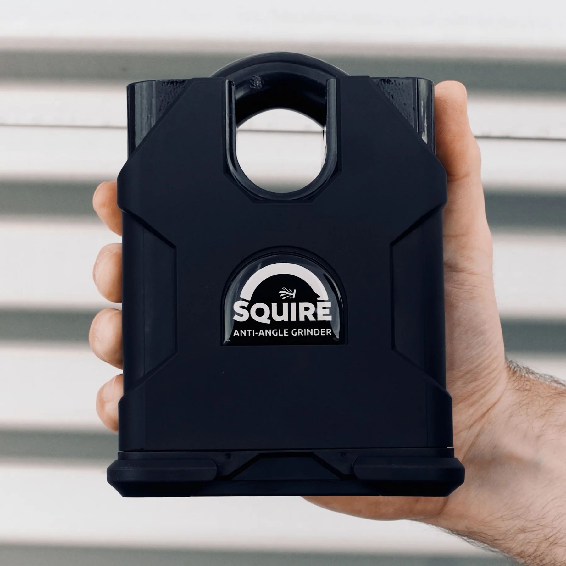  Ổ khóa chống trộm càng khóa 20mm Squire - SS100CS-LEV5 