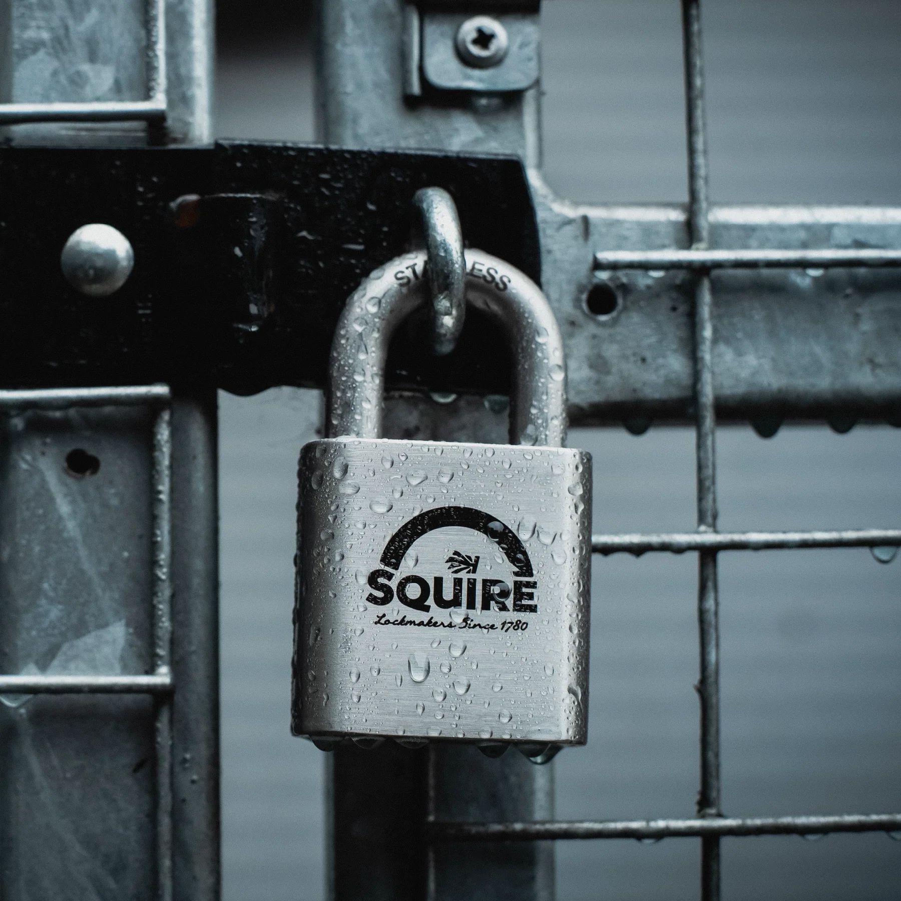  ST50S - Ổ khóa Squire càng khóa 10mm 