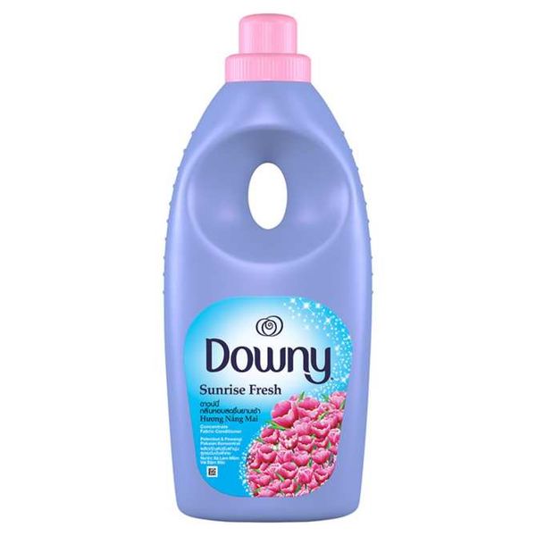 Nước xả Downy nắng mai 900ml