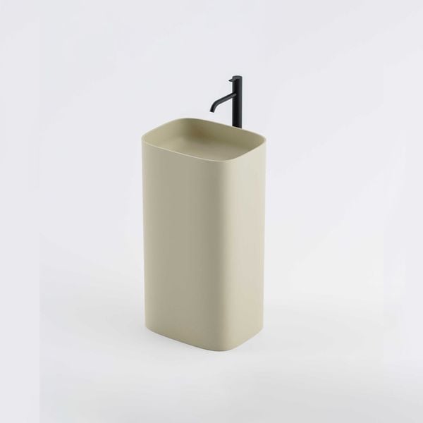  Chậu lavabo chân dài đặt sàn solid surface - CUBE 01 