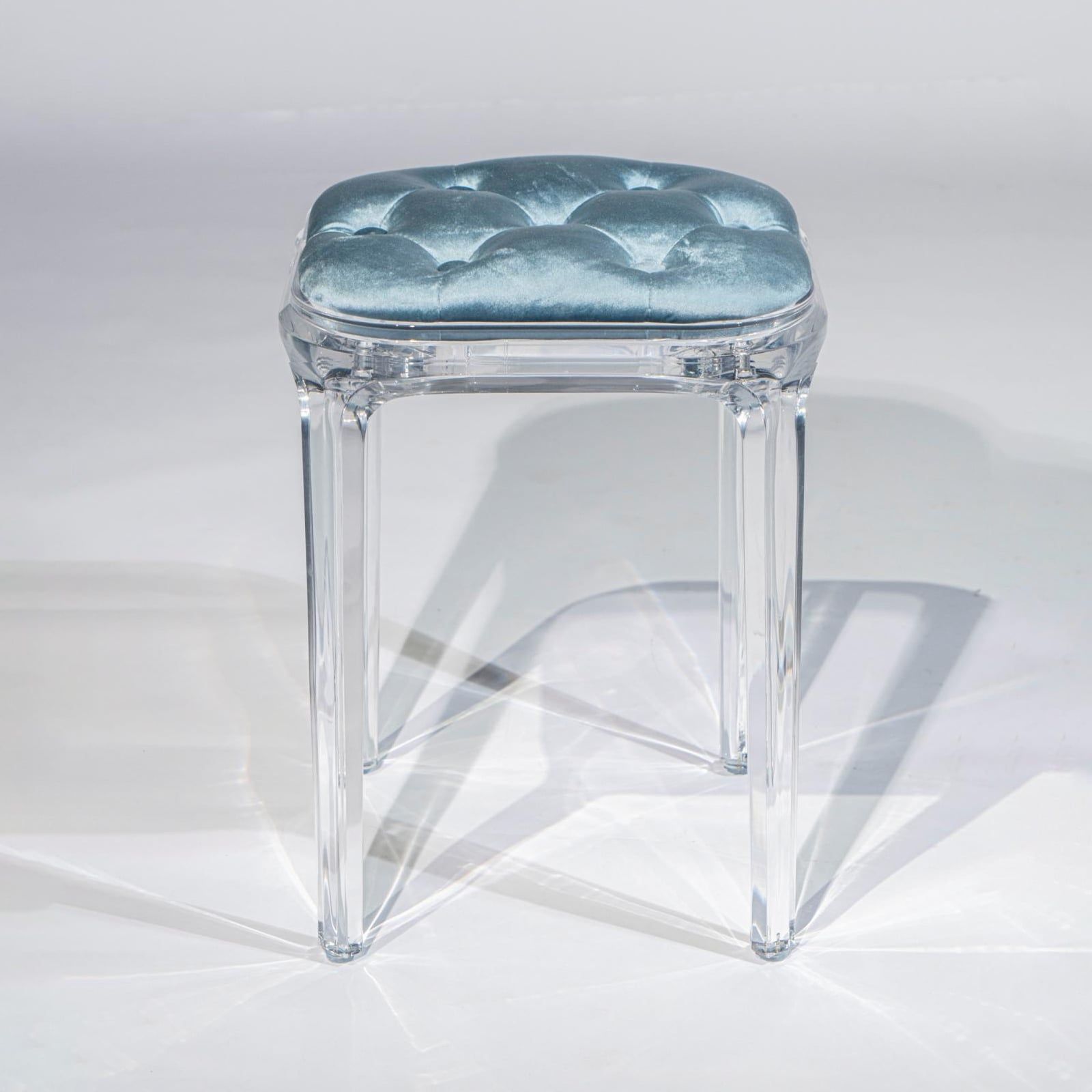  Ghế đẩu trong suốt - TYE135 