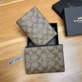 901 - Ví Coach Đựng Passport Case In Signature Canvas - F93518