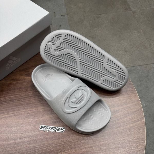 918 - Dép Adidas Adilette Trefoil Badge Slide Grey