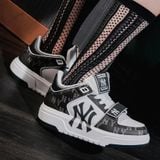403 - Giày MLB Chunky Liner Mid Monogram NY Yankees Denim Black - 3ASXCDN3N-50BKS
