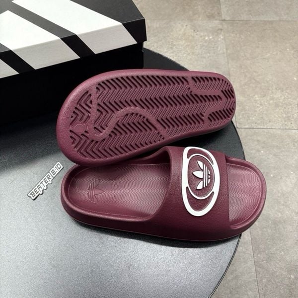 953 - Dép Adidas Adilette Trefoil Badge Slide Grey White