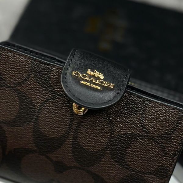 Ví Coach Nữ Outlet Medium Corner Zip Wallet Signature Brown Black  - C0082 IMAA8 - 1155