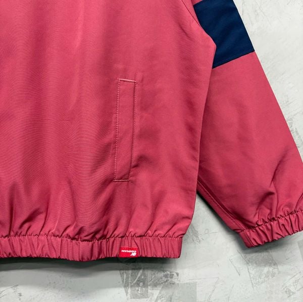 Áo Khoác New Balance Women's Wind Full Zip College Windbreaker - WJ13800 - 1466