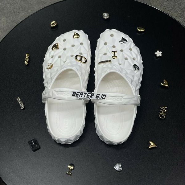 419 - Dép Sandal Clog Unisex Crocs Classic Geometric (Black/ White/ Grey/ Brown/ Beige)