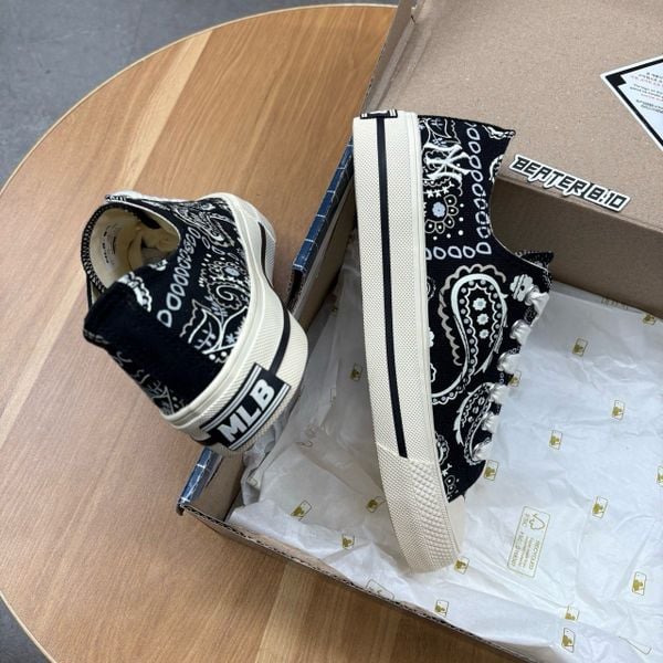 67 - Giày MLB Playball Paisley New York Yankees / LA Dodgers - 3ACVVP12N