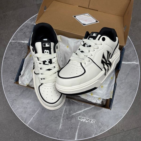 116 - Giày MLB Chunky Liner New York Yankees White Black - 3ASXCA12N-50WHS