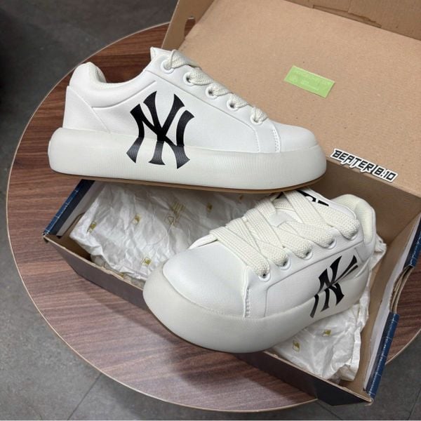 588 - Giày MLB Chunky Classic Base New York Yankees Ivory màu Trắng - 3ASXCCB4N-50IVS
