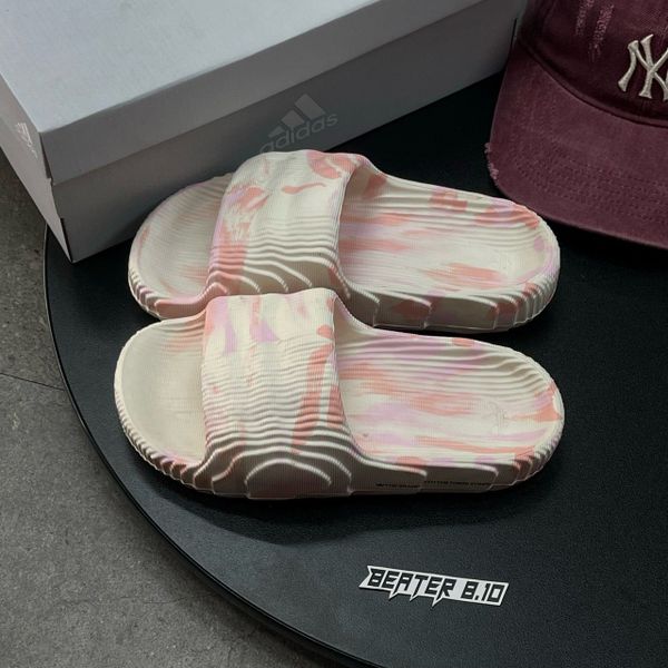 686 - Dép Quai Ngang Adilette 22 