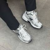 930 - Giày New Balance 740 